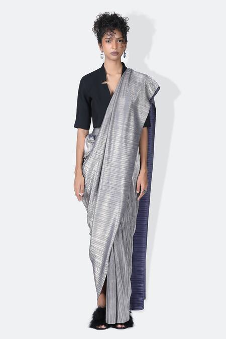 431-88 By Shweta Kapur_Black Crepe Pearls Plunge Neck Bo Solid Structured V Blouse_Online_at_Aza_Fashions