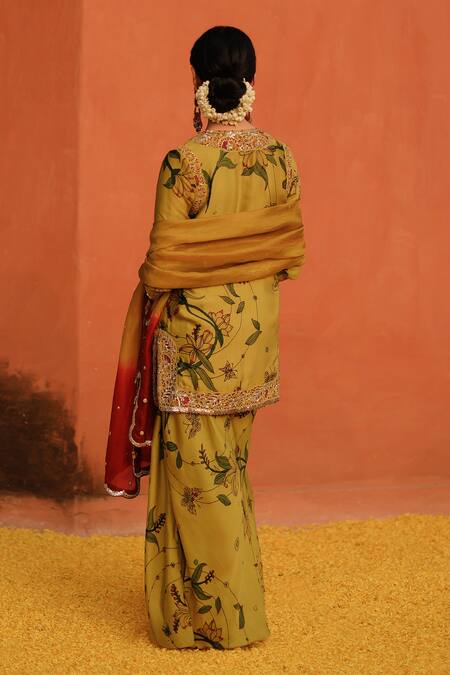 Shop Archana Jaju Yellow Satin, Silk Embroidery, Sequins, Kalamkari Handpainted Kurta Skirt Set at Aza Fashions Shop_Archana Jaju_Yellow Satin, Silk Embroidery, Sequins, Kalamkari Handpainted Kurta Skirt Set_at_Aza_Fashions