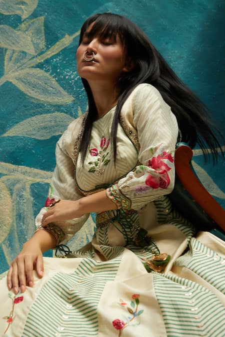 Basil Leaf Beige Viscose, Organza, Chiffon Pomegranate Veil Print Anarkali With Dupatta Online at Aza Fashions Basil Leaf_Beige Viscose, Organza, Chiffon Pomegranate Veil Print Anarkali With Dupatta_Online_at_Aza_Fashions