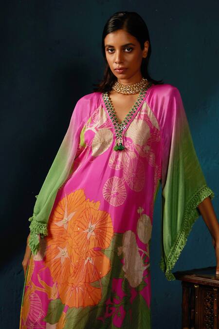 Basil Leaf_Pink Chiffon Tassels, Embroidery Chinon Floral Abstract Print Kurta And Pant Set _Online_at_Aza_Fashions
