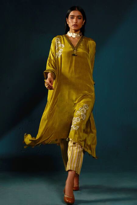 Buy Green Natural Crepe Embroidered Kaftan Kurta And Striped Pant