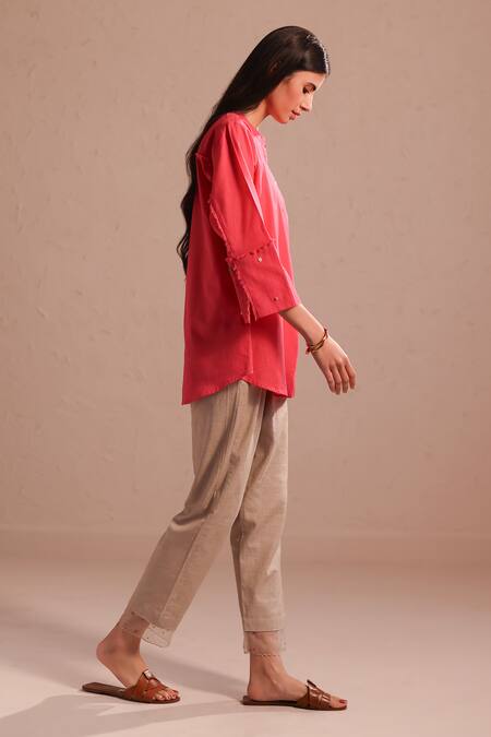 Buy_Roza_Peach Linen Embroidered Thread Work Band Notched Cora Short Tunic  _Online_at_Aza_Fashions