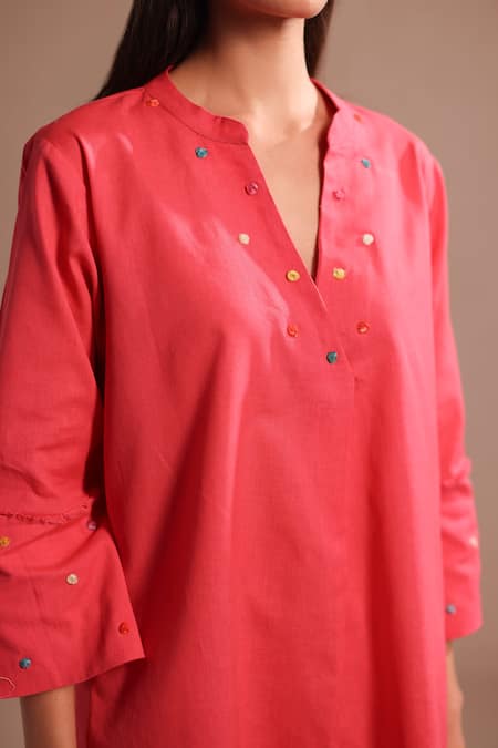 Shop_Roza_Peach Linen Embroidered Thread Work Band Notched Cora Short Tunic  _Online_at_Aza_Fashions