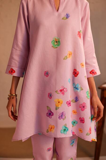 Buy_Roza_Pink Linen Water Color Pancies Floral Limoncello Flower Tunic  _Online_at_Aza_Fashions