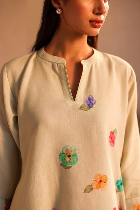 Shop_Roza_Green Linen Water Color Pancies Floral Limoncello Flower Tunic  _Online_at_Aza_Fashions