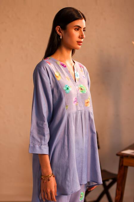 Shop_Roza_Purple Linen Water Color Pancies Floral Pattern Notched Limoncello Tunic _Online_at_Aza_Fashions