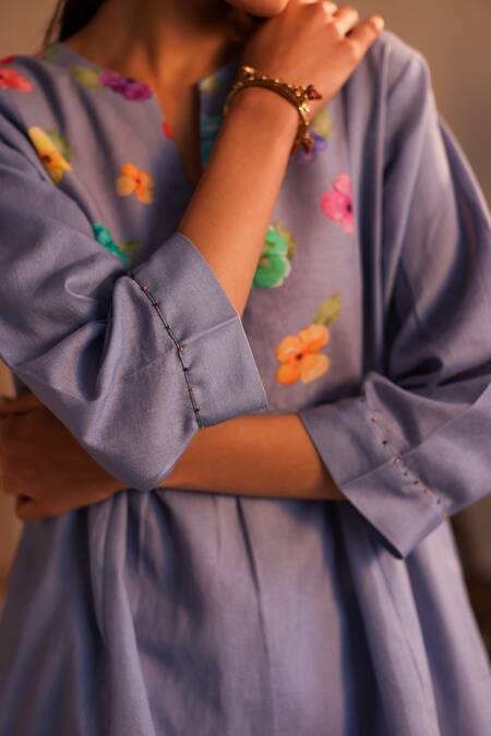 Roza_Purple Linen Water Color Pancies Floral Pattern Notched Limoncello Tunic _at_Aza_Fashions