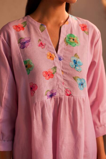 Buy_Roza_Pink Linen Water Color Pancies Floral Pattern Limoncello Tunic  _Online_at_Aza_Fashions