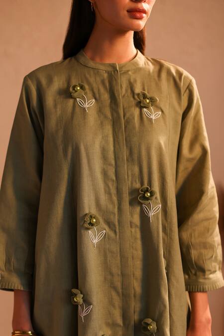 Buy_Roza_Green Linen Hand Embroidery Floral Round Collar Stardust Tunic  _Online_at_Aza_Fashions
