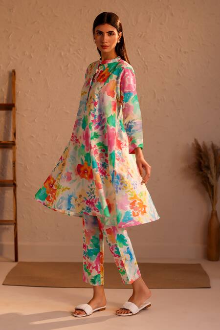 Roza_Ivory Linen Round Neck Venice Flower Print Tunic With Pant _Online_at_Aza_Fashions