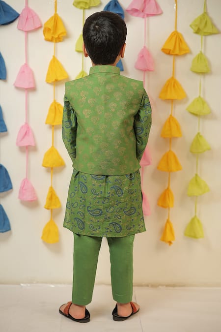 Shop Tiny Colour Green Chanderi, Cotton, Silk Paisley Print Kurta Set With Nehru Jacket at Aza Fashions Shop_Tiny Colour_Green Chanderi, Cotton, Silk Paisley Print Kurta Set With Nehru Jacket _at_Aza_Fashions
