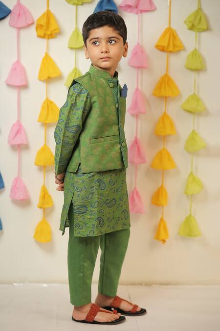 Tiny Colour Green Chanderi, Cotton, Silk Paisley Print Kurta Set With Nehru Jacket Online at Aza Fashions Tiny Colour_Green Chanderi, Cotton, Silk Paisley Print Kurta Set With Nehru Jacket _Online_at_Aza_Fashions