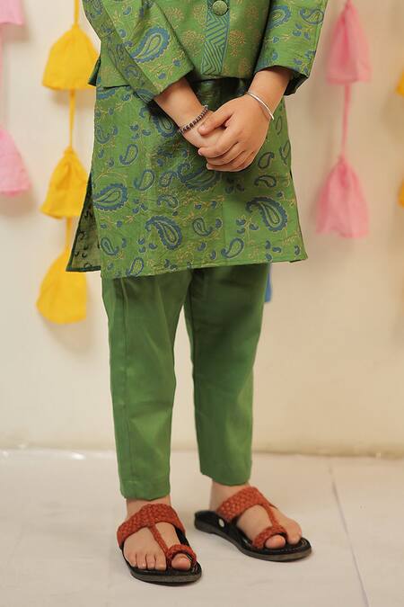 Buy Tiny Colour Green Chanderi, Cotton, Silk Paisley Print Kurta Set With Nehru Jacket Online at Aza Fashions Buy_Tiny Colour_Green Chanderi, Cotton, Silk Paisley Print Kurta Set With Nehru Jacket _Online_at_Aza_Fashions