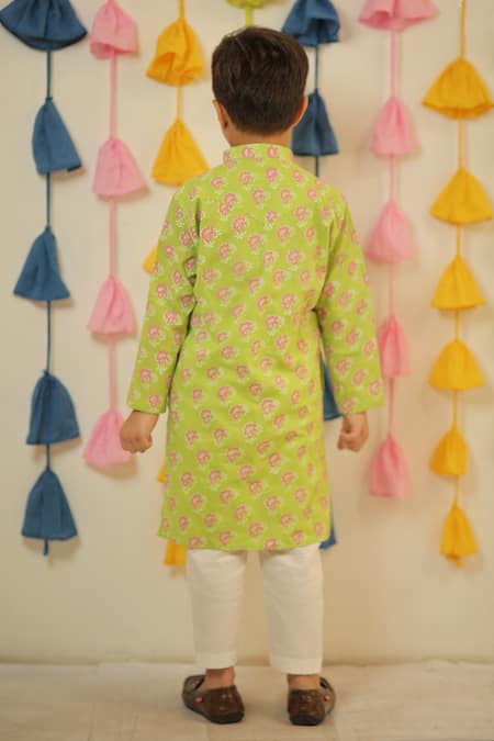Tiny Colour Floral Paisley Print Kurta & Pant Set 