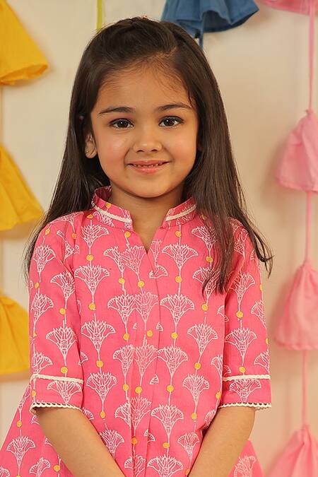 Shop_Tiny Colour_Pink Cotton, Muslin Floral Block Print Kurta And Pant Set _Online_at_Aza_Fashions