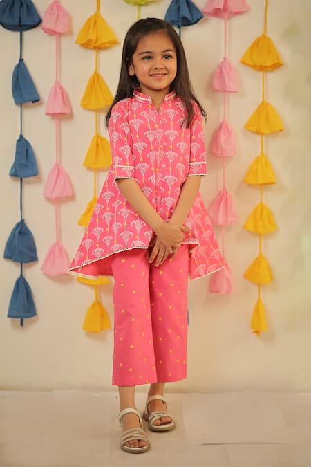 Tiny Colour_Pink Cotton, Muslin Floral Block Print Kurta And Pant Set _at_Aza_Fashions