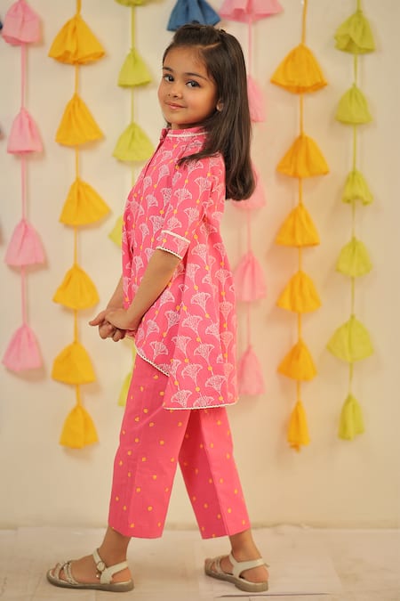 Shop_Tiny Colour_Pink Cotton, Muslin Floral Block Print Kurta And Pant Set 