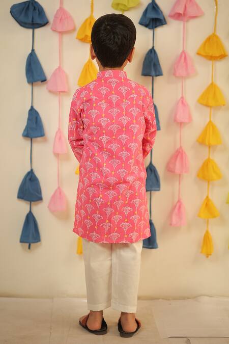 Shop Tiny Colour Pink Muslin, Cotton Embroidery Floral Print Kurta And Pant Set at Aza Fashions Shop_Tiny Colour_Pink Muslin, Cotton Embroidery Floral Print Kurta And Pant Set _at_Aza_Fashions