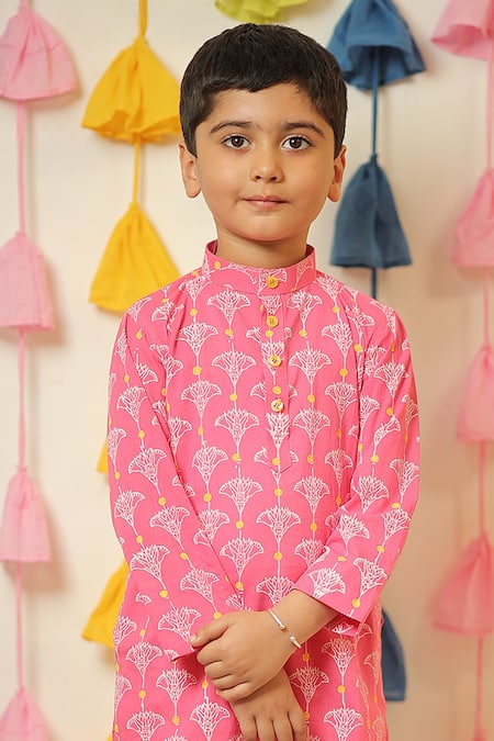 Shop Tiny Colour Pink Muslin, Cotton Embroidery Floral Print Kurta And Pant Set Online at Aza Fashions Shop_Tiny Colour_Pink Muslin, Cotton Embroidery Floral Print Kurta And Pant Set _Online_at_Aza_Fashions
