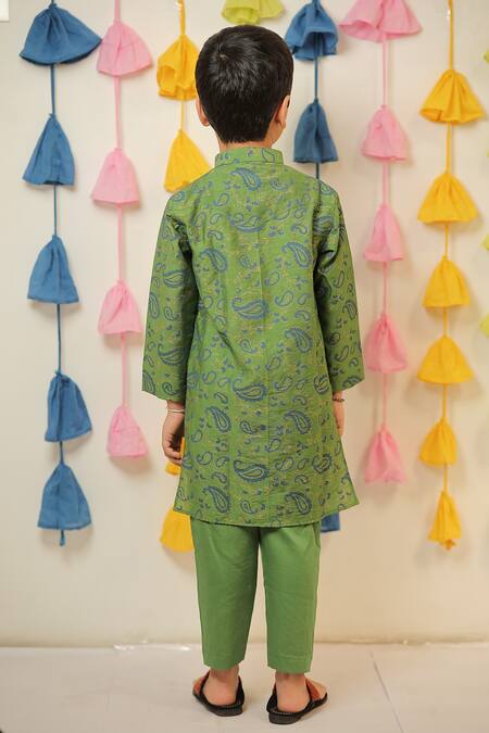 Shop Tiny Colour Green Chanderi, Cotton, Silk Embroidery Paisley Print Kurta And Pant Set at Aza Fashions Shop_Tiny Colour_Green Chanderi, Cotton, Silk Embroidery Paisley Print Kurta And Pant Set _at_Aza_Fashions