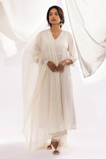 Pants And Pajamas White Chanderi, Cotton, Silk Sequins, Chikankari Work Kurta And Pant Set at Aza Fashions Pants And Pajamas_White Chanderi, Cotton, Silk Sequins, Chikankari Work Kurta And Pant Set _at_Aza_Fashions