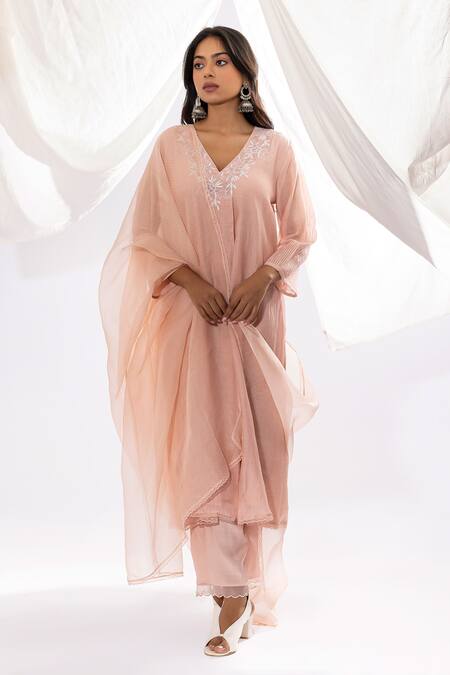 Pants And Pajamas Pink Chanderi, Cotton, Silk Embroidery V-neck Floral Kurta And Pant Set at Aza Fashions Pants And Pajamas_Pink Chanderi, Cotton, Silk Embroidery V-neck Floral Kurta And Pant Set _at_Aza_Fashions