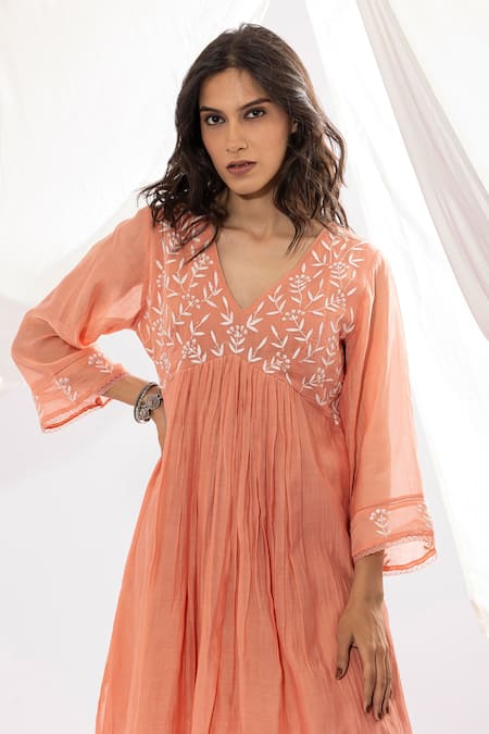 Buy Pants And Pajamas Peach Chanderi, Cotton Embroidery V-neck Thread Kurta And Pant Set Online at Aza Fashions Buy_Pants And Pajamas_Peach Chanderi, Cotton Embroidery V-neck Thread Kurta And Pant Set _Online_at_Aza_Fashions