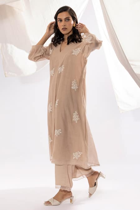 Buy Pants And Pajamas Ivory Chanderi, Cotton, , Organza Embroidery Floral And Thread Kurta Set Online at Aza Fashions Buy_Pants And Pajamas_Ivory Chanderi, Cotton, , Organza Embroidery Floral And Thread Kurta Set _Online_at_Aza_Fashions