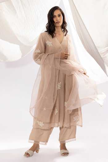 Pants And Pajamas_Beige Chanderi Embroidery V-neck Floral Kurta _Online_at_Aza_Fashions