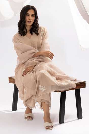 Pants And Pajamas_Beige Chanderi Embroidery V-neck Floral Kurta _at_Aza_Fashions