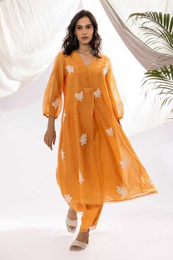 Buy_Pants And Pajamas_Orange Chanderi Embroidery V-neck Floral Threadwork Kurta _Online_at_Aza_Fashions