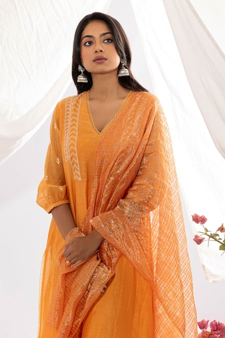 Pants And Pajamas_Orange Chanderi Embroidery V-neck Chikankari Kurta _Online_at_Aza_Fashions