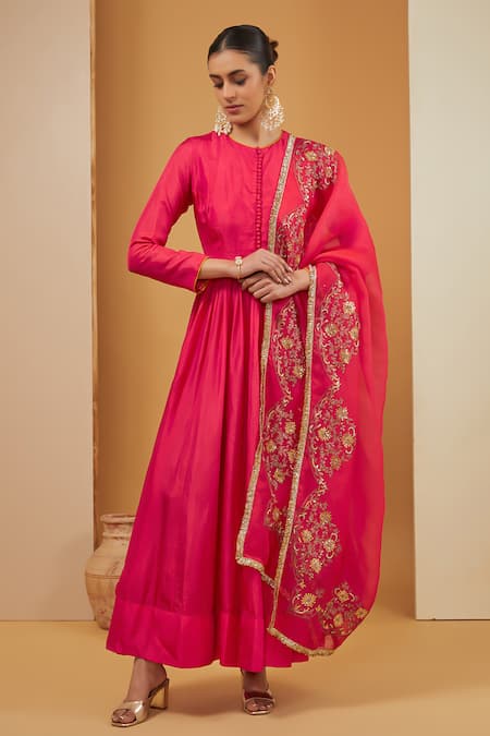 Neha Khullar Pink Chanderi Silk Hand Embroidered Dupatta Floral Round Anarkali With  