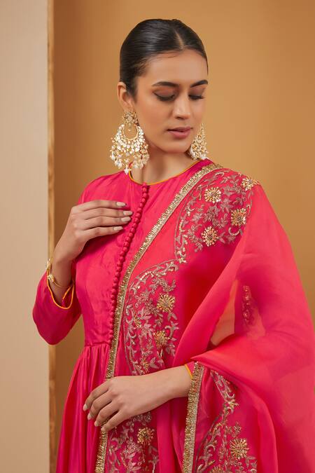 Neha Khullar Pink Chanderi Silk, Organza Embroidery Round Neck Anarkali With Dupatta Online at Aza Fashions Neha Khullar_Pink Chanderi Silk, Organza Embroidery Round Neck Anarkali With Dupatta _Online_at_Aza_Fashions