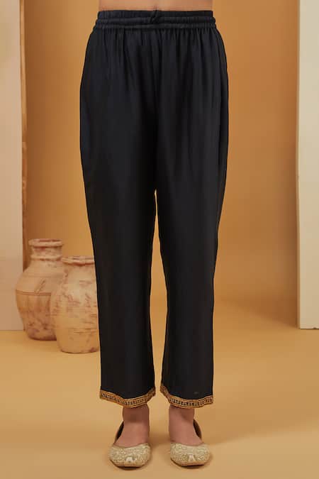 Neha Khullar Black Chanderi Silk, Organza, Crepe Zari, Embroidery Placement Kurta Pant Set Online at Aza Fashions Neha Khullar_Black Chanderi Silk, Organza, Crepe Zari, Embroidery Placement Kurta Pant Set _Online_at_Aza_Fashions