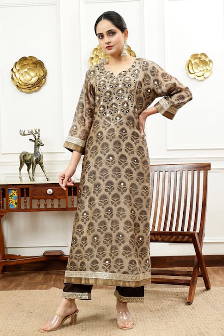 Buy_Sheeshakari_Brown Silk, Cotton Embroidery, Beads, Floral Abstract Pattern Kurta Pant Set _Online_at_Aza_Fashions
