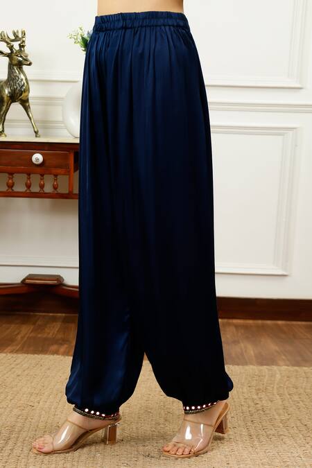 Sheeshakari_Blue Silk Beads, Mirrors Keyhole Neck Embroidered Border Kurta With Harem Pant _at_Aza_Fashions