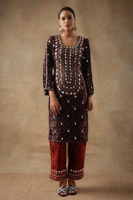 Sheeshakari_Black Velvet, Silk Mirrors, Sequins, Mirrorwork Paisley Pattern Kurta Pant Set _Online_at_Aza_Fashions