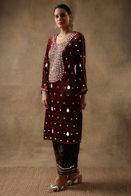 Sheeshakari Red Velvet, Silk Sequins, Beads, Mirrors Round Neck Kurta Pant Set Online at Aza Fashions Sheeshakari_Red Velvet, Silk Sequins, Beads, Mirrors Round Neck Kurta Pant Set _Online_at_Aza_Fashions