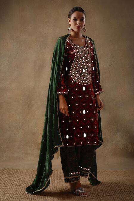 Shop_Sheeshakari_Red Velvet, Silk Sequins, Beads, Mirrors Round Neck Kurta Pant Set _Online_at_Aza_Fashions