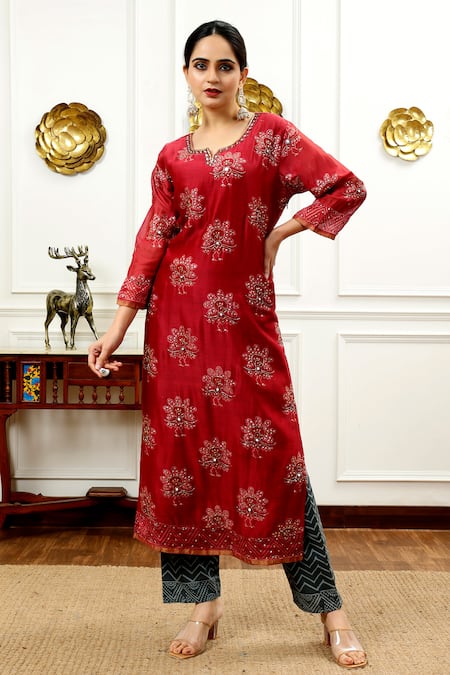 Sheeshakari_Red Silk, Cotton Embroidery, Mirrors, Zari Split V-neck Peacock Motif Kurta Set _Online_at_Aza_Fashions