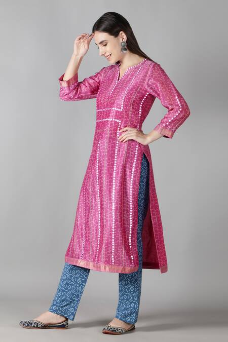 Buy_Sheeshakari_Pink Silk, Cotton Mirrors, Embroidery Split V-neck And Tikki Work Kurta Pant Set _Online_at_Aza_Fashions