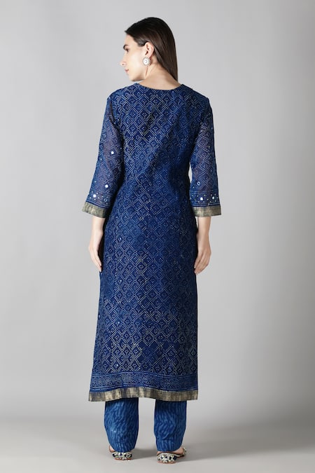 Shop_Sheeshakari_Blue Silk, Cotton Mirrors, Embroidery Split V-neck Zari And Work Kurta Pant Set _at_Aza_Fashions