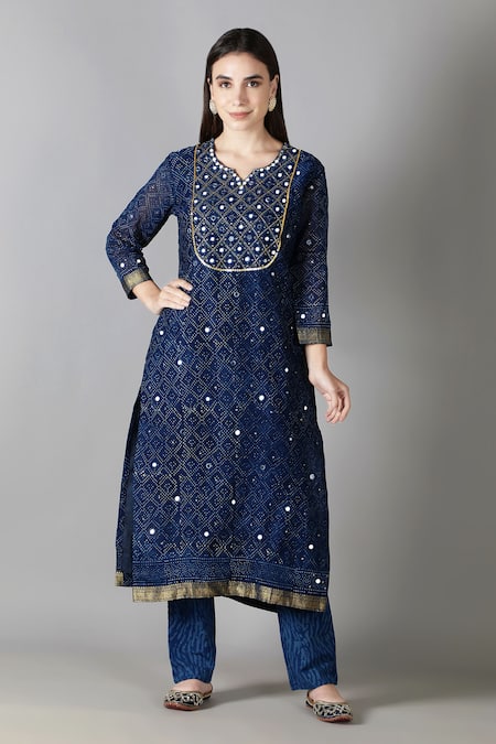 Buy_Sheeshakari_Blue Silk, Cotton Mirrors, Embroidery Split V-neck Zari And Work Kurta Pant Set _Online_at_Aza_Fashions