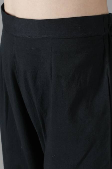 Sheeshakari_Red Silk, Cotton Mirrors, Embroidery, Floral Pattern Embellished Kurta Pant Set _Online_at_Aza_Fashions