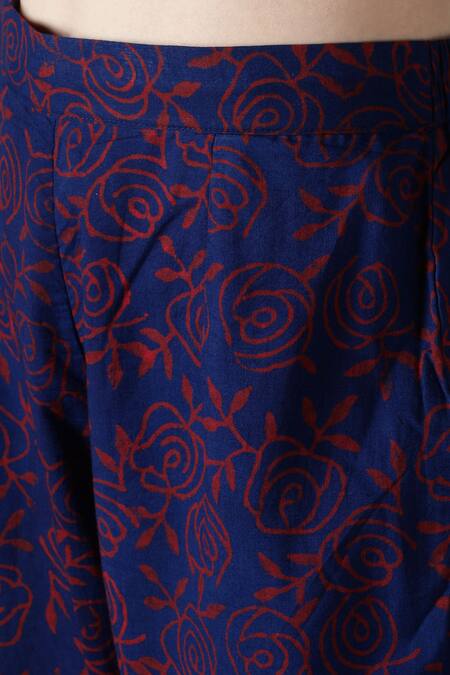 Sheeshakari_Blue Silk, Cotton, Chiffon Embroidery, Mirrors, Stripe Pattern Kurta Pant Set _Online_at_Aza_Fashions