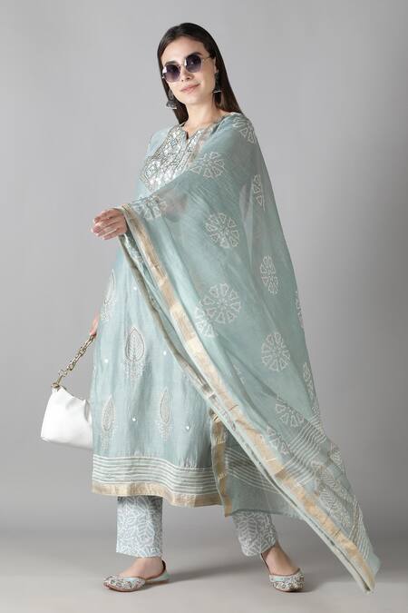 Buy_Sheeshakari_Grey Silk, Cotton Mirrors, Beads, Embroidery Split Resham And Work Kurta Pant Set 