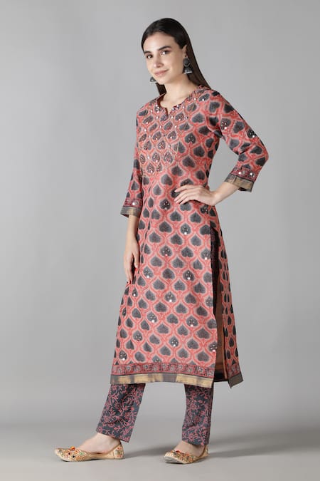 Buy_Sheeshakari_Pink Silk, Cotton Mirrors, Beads, Embroidery Split Leaf Pattern Kurta Pant Set _Online_at_Aza_Fashions