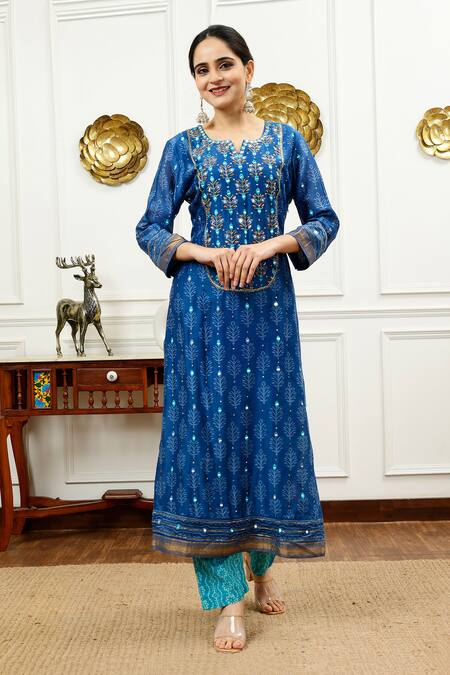 Sheeshakari_Blue Silk, Cotton Mirrors, Beads, Tassels Split And Aari Embroidered Kurta Set _Online_at_Aza_Fashions