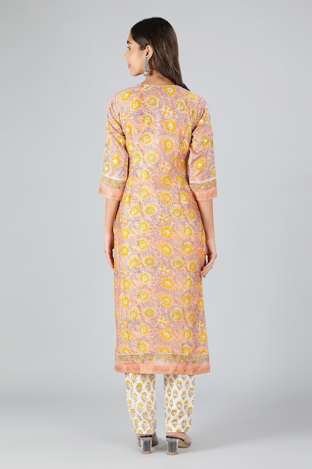 Shop_Sheeshakari_Peach Silk, Cotton Mirrors, Beads Split And Cutdana Embroidered Kurta Pant Set _at_Aza_Fashions